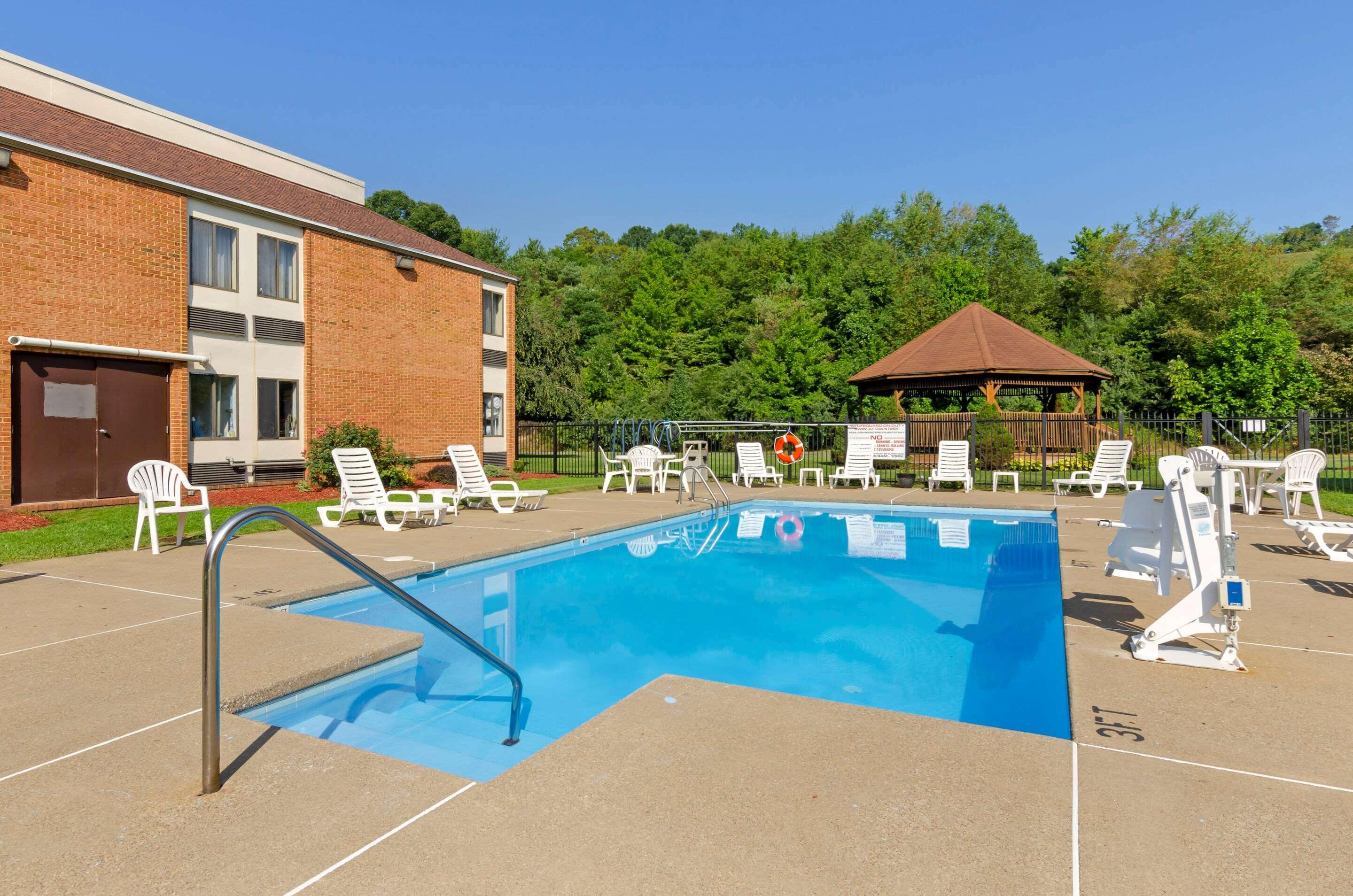 Comfort Inn Bluefield Esterno foto